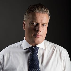 Künstliche Intelligenz und die Zukunft der Arbeit: Strategien für die nächste Dekade