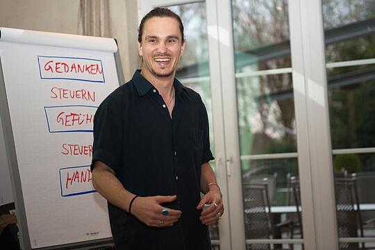 Keynote Speaker Jo Halbig