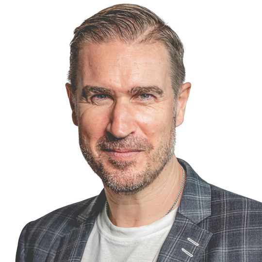 Keynote Speaker Ilja Grzeskowitz