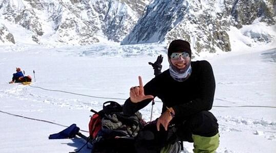Bergsteiger Steve Kroeger dreht am höchsten Berg Nordamerikas um