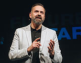 Keynote Speaker Nico Schwanebeck