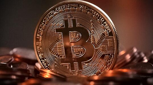 Der Bitcoin zwischen Hype, Blase und Regulierung