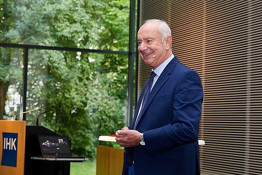 Keynote Speaker Winfried Bürzle