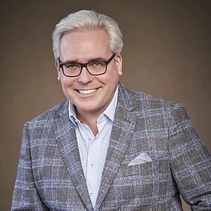 Von Mensch zu Mensch: Positive Psychologie für erfolgreiche Führung Von Mensch zu Mensch: Positive Psychologie für erfolgreiche Führung